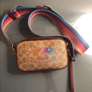 Signature Rexy And Carriage Sadie Crossbody